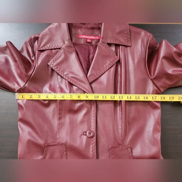 Vintage Wine Red Womens Medium Trench Coat ( No Belt ) - Picture 5 of 8